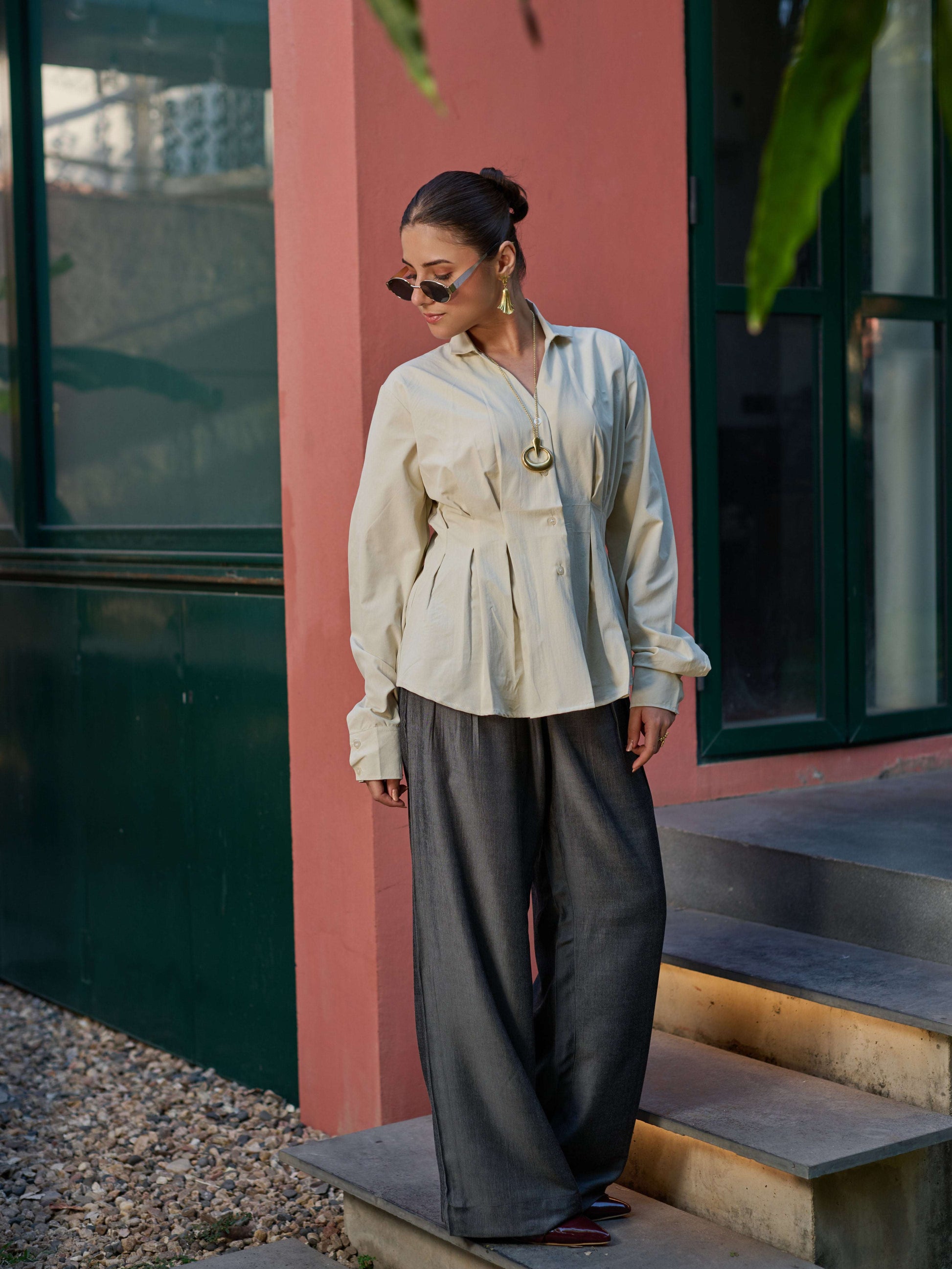 The Sculpted Top - Sand