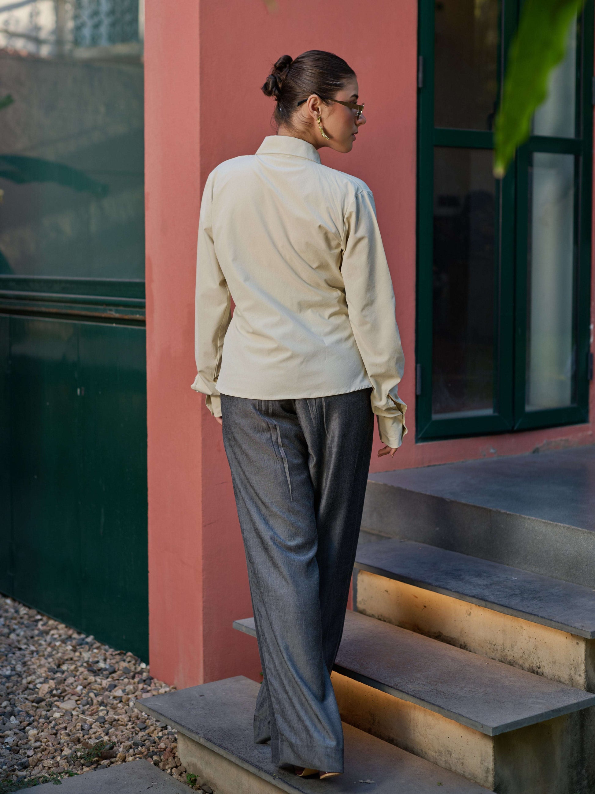 The Sculpted Top - Sand