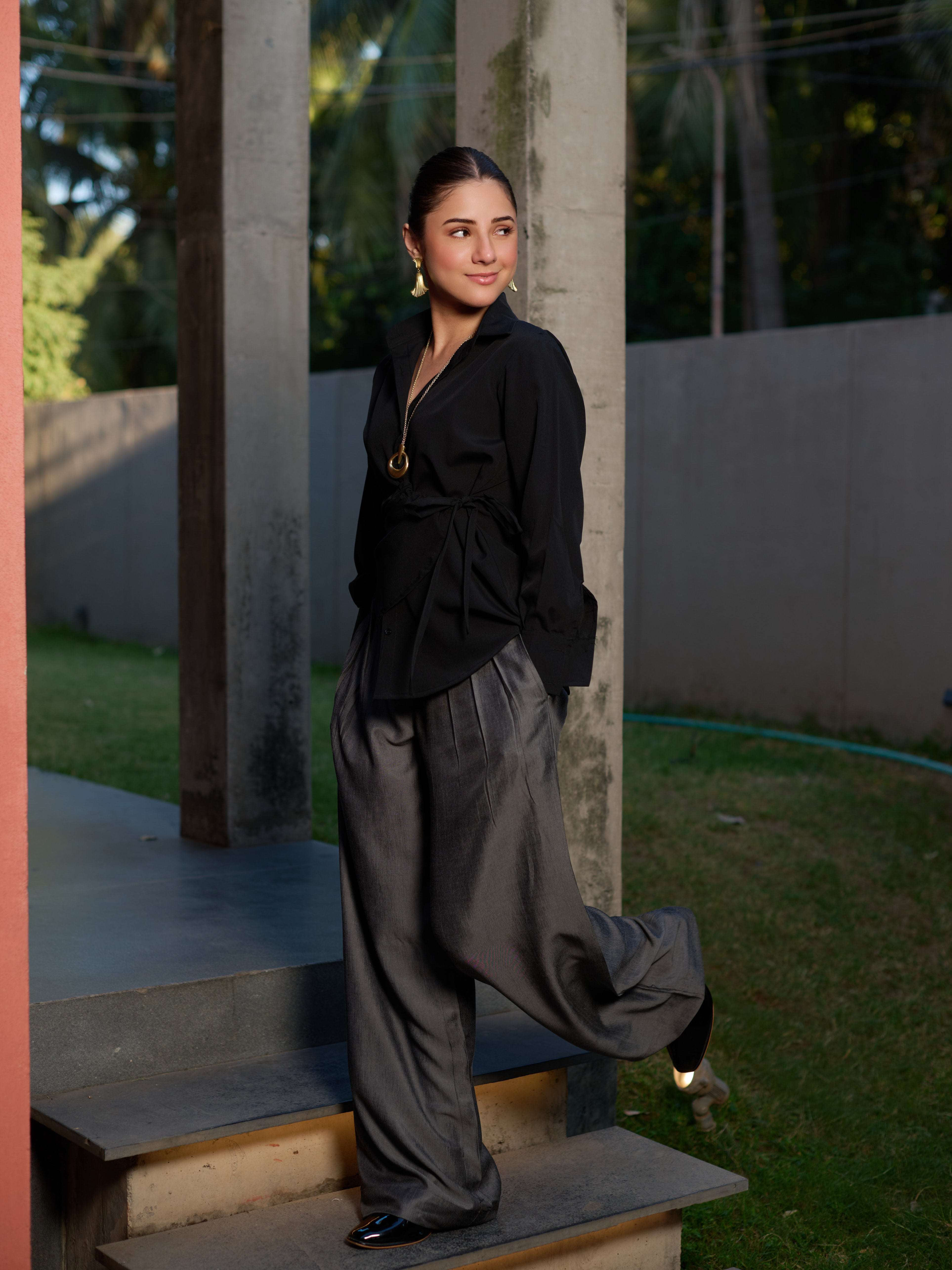 The High-Sheen Top — Classic Black