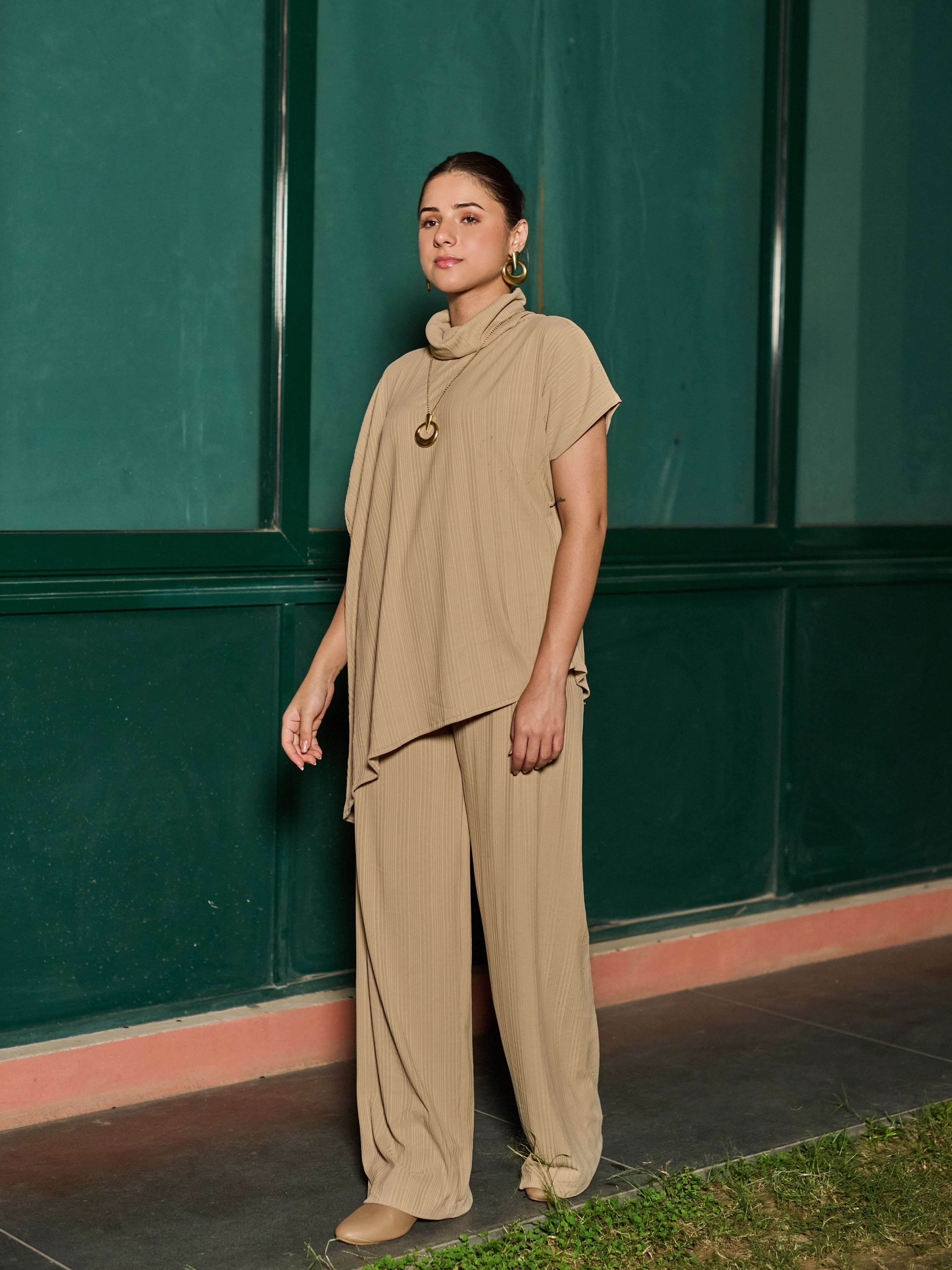 Everyday Command Set in Warm Taupe