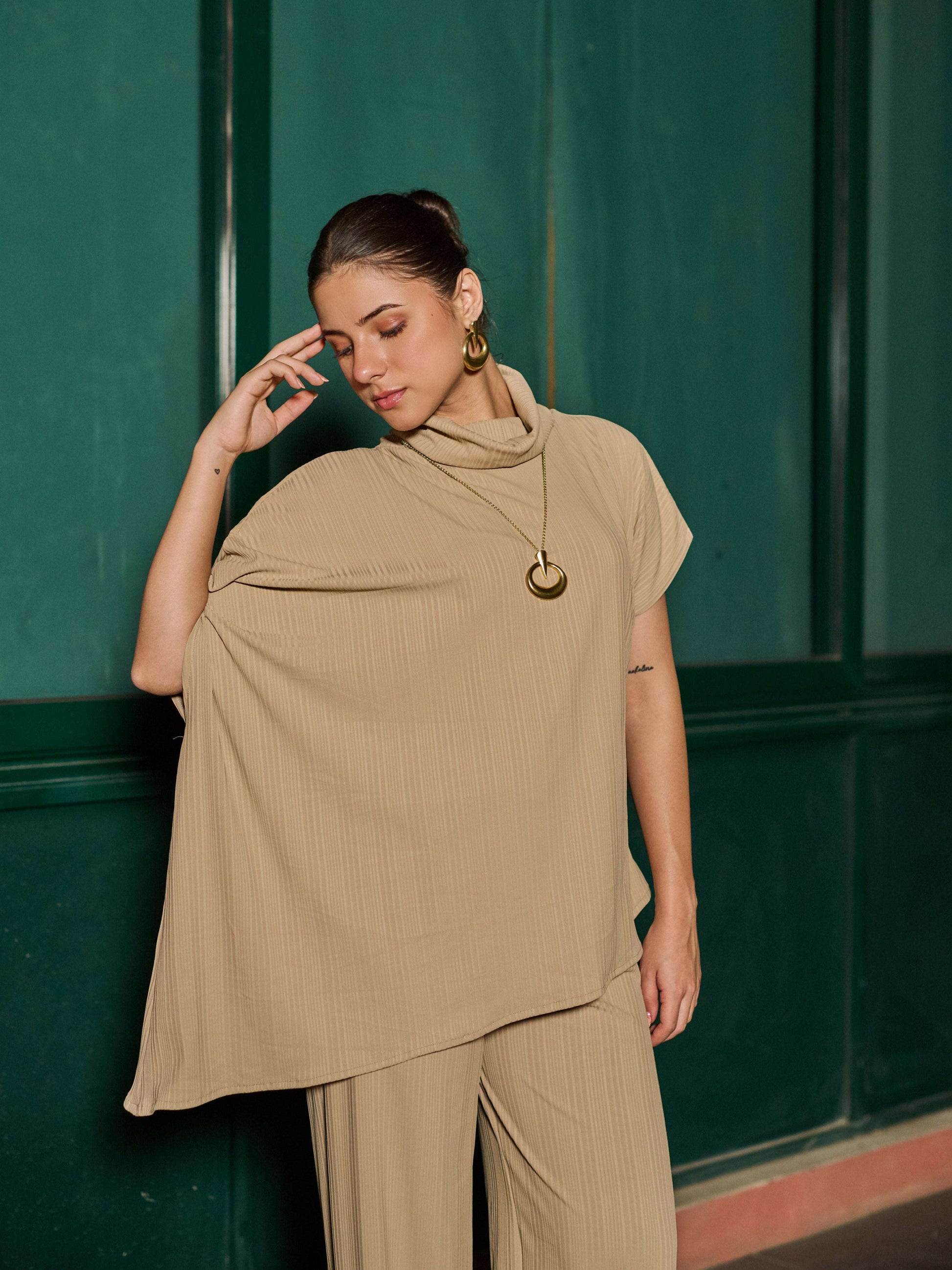 Everyday Command Set in Warm Taupe