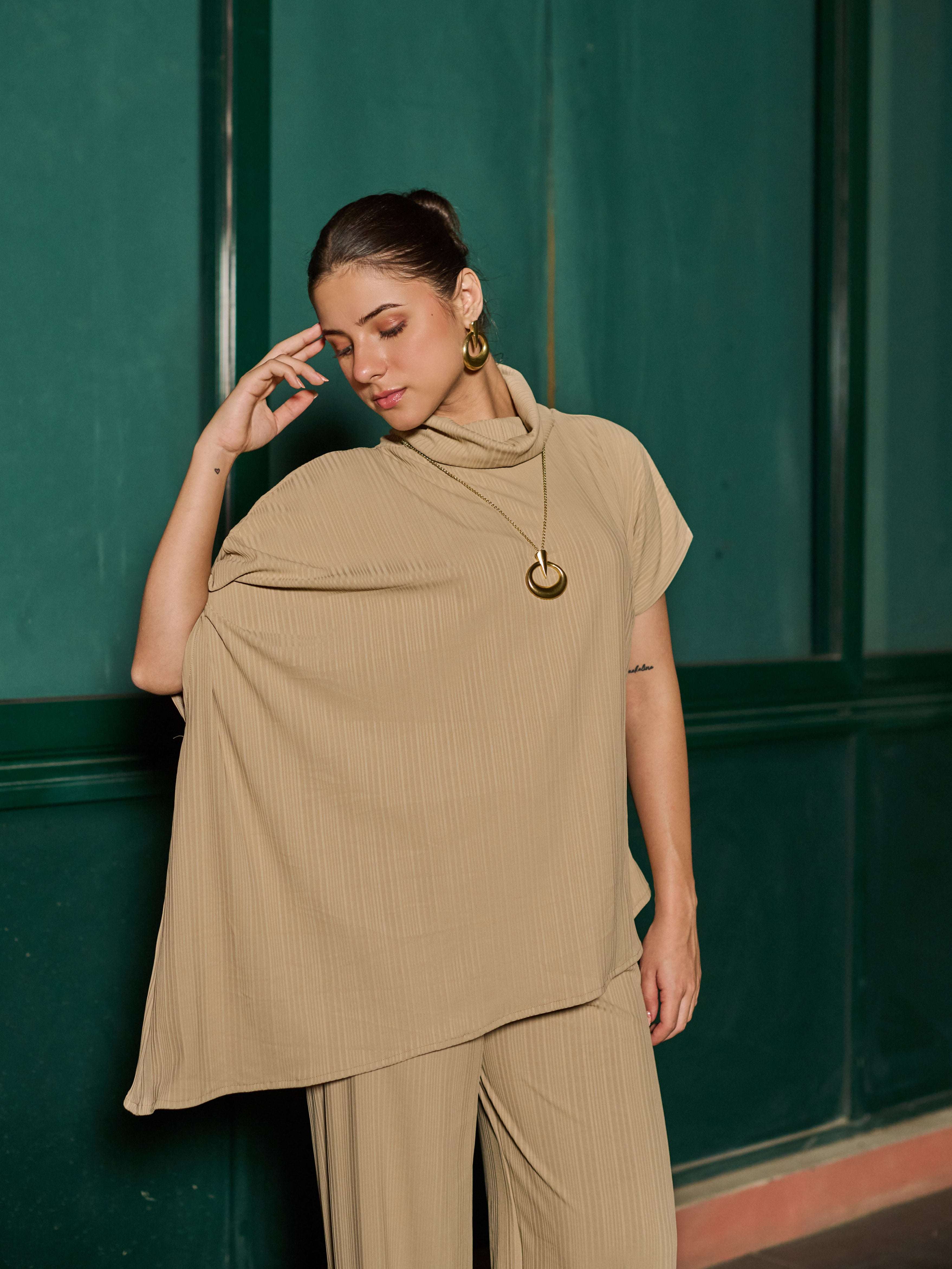Everyday Command Set in Warm Taupe